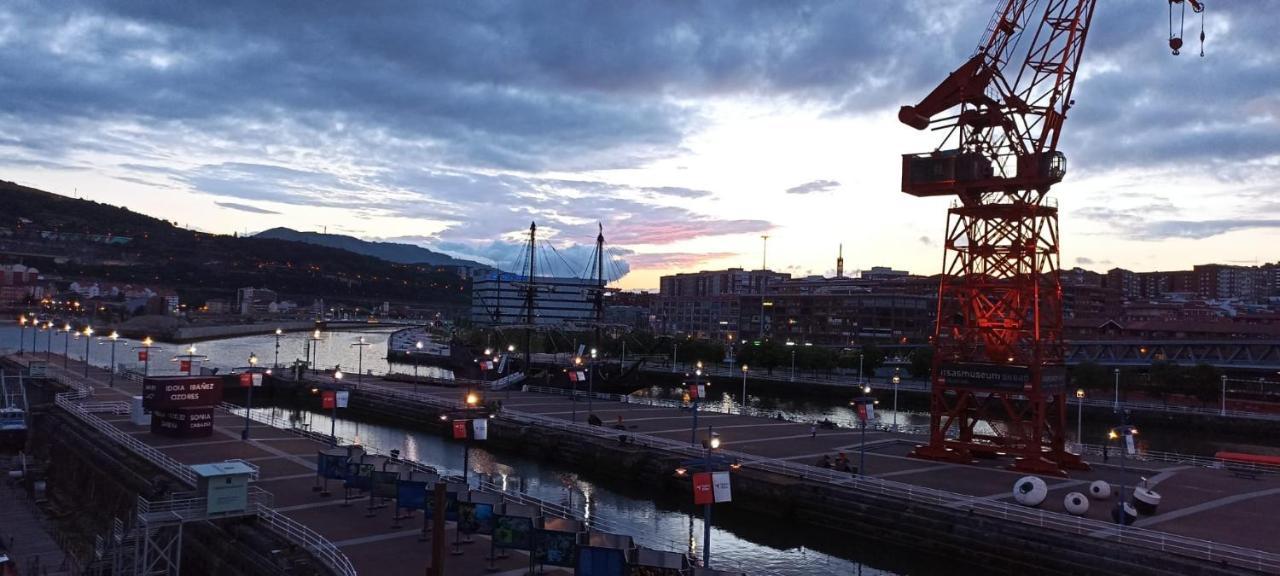 Hotel Ria De Bilbao Kültér fotó
